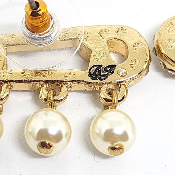 Betsey Johnson Diaper Pin Pearl and Rhinestone Accent Gold Pierced Earrings - Picture 8 of 11